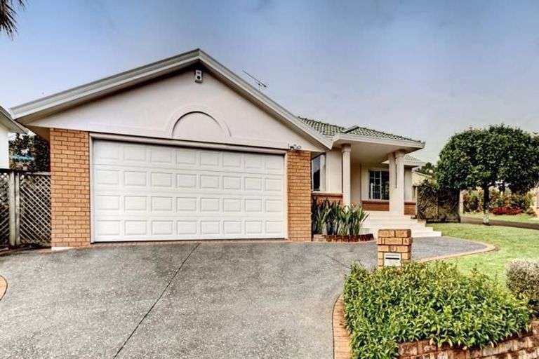 Photo of property in 10 Tyburn Lane, Unsworth Heights, Auckland, 0632