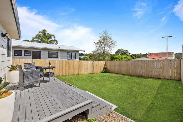 Photo of property in 94a Beach Haven Road, Beach Haven, Auckland, 0626