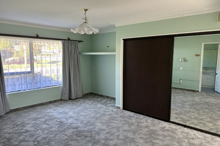 Photo of property in 12 Nelson Square, Picton, 7220