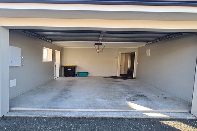 Photo of property in 253 Mark Avenue, Grenada Village, Wellington, 6037