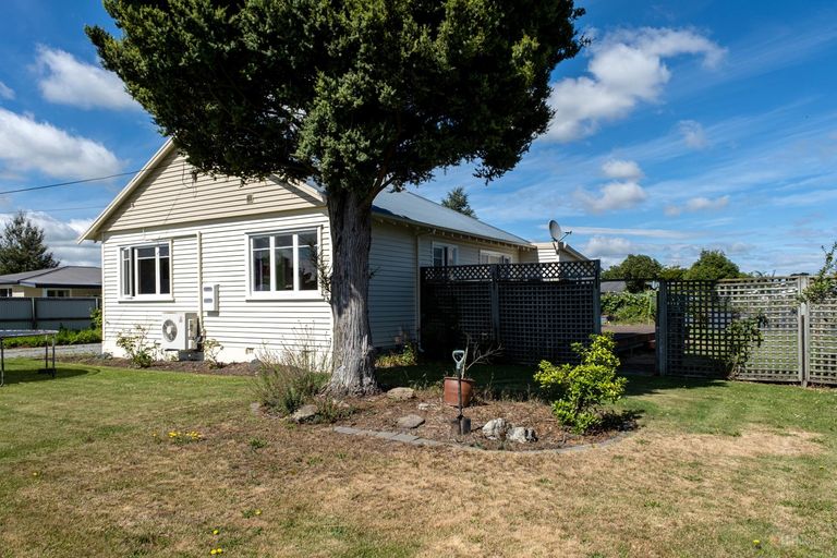 Photo of property in 26 Connolly Street, Geraldine, 7930