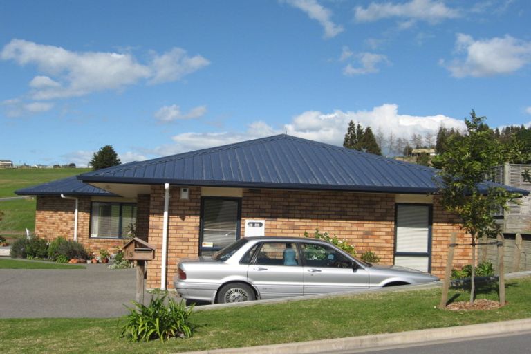 Photo of property in 15 Avon Rise, Welcome Bay, Tauranga, 3112