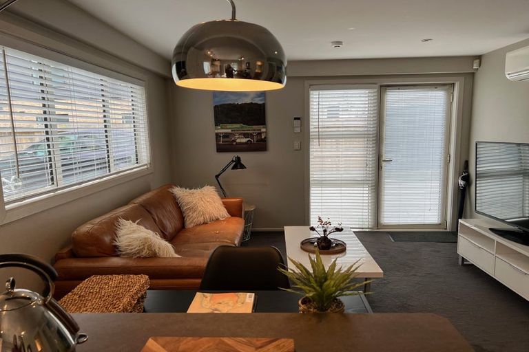 Photo of property in 1/220 Worcester Street, Christchurch Central, Christchurch, 8011