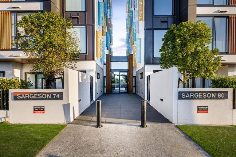 Photo of property in Frank Sargeson Apts, 103/80 Anzac Street, Takapuna, Auckland, 0622