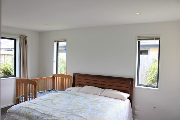 Photo of property in 36 Mariposa Crescent, Aidanfield, Christchurch, 8025