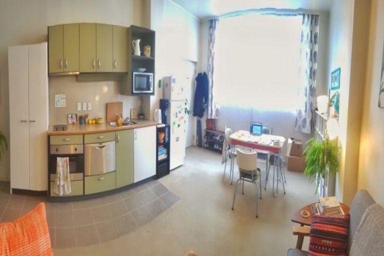 Photo of property in Edward Street Apartments, 21/3 Edward Street, Te Aro, Wellington, 6011
