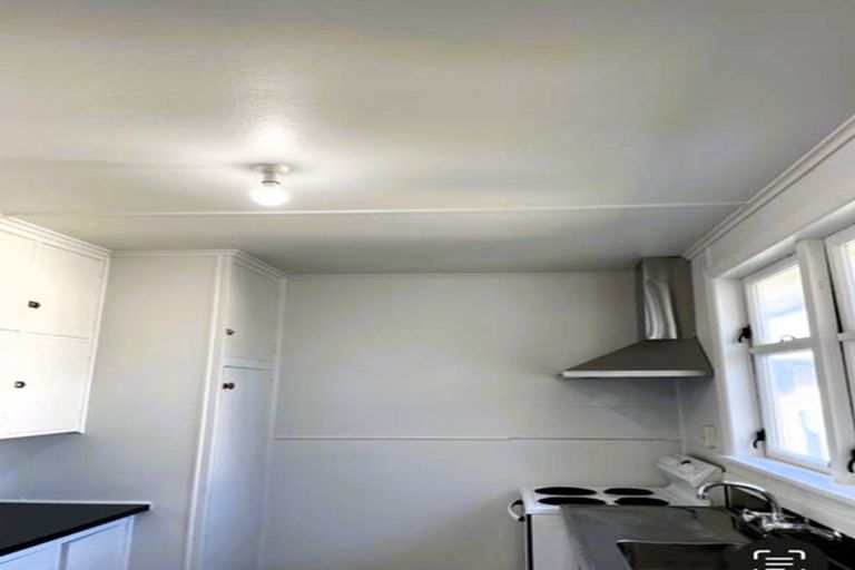 Photo of property in 400 Kiwi Place, Camberley, Hastings, 4120