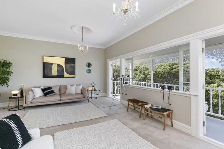 Photo of property in 26 Talavera Terrace, Kelburn, Wellington, 6012