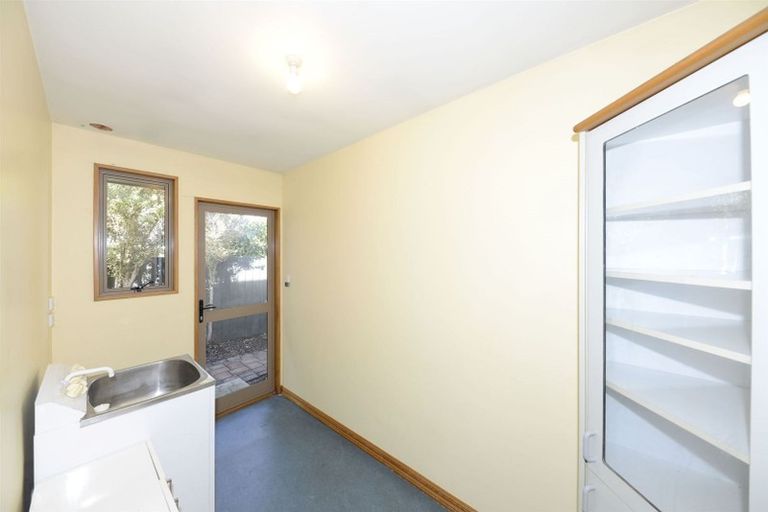 Photo of property in 52 Blue Gum Place, New Brighton, Christchurch, 8083