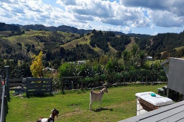 Photo of property in 1264 Millbrook Road, Taipuha, Paparoa, 0571