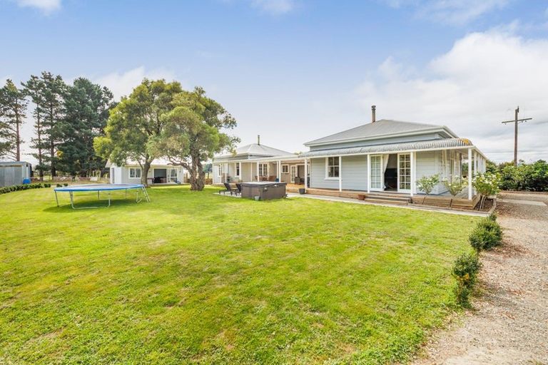 Photo of property in 507 Newbury Line, Bunnythorpe, Palmerston North, 4478