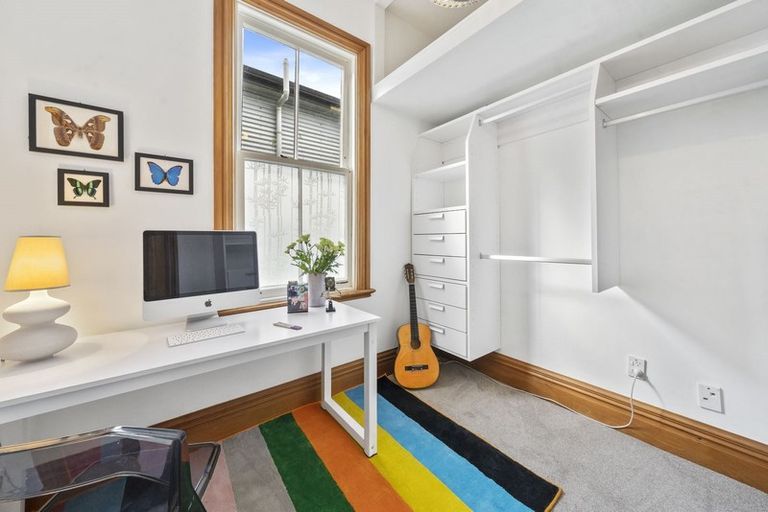 Photo of property in 27 Mortimer Terrace, Aro Valley, Wellington, 6021