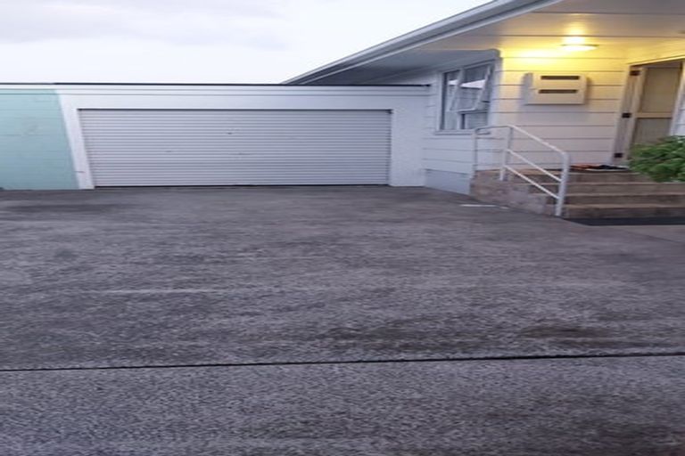 Photo of property in 2/147 Gills Road, Half Moon Bay, Auckland, 2014