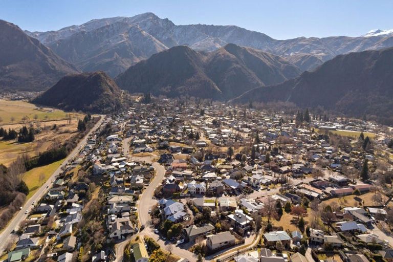 Photo of property in 66 Cotter Avenue, Arrowtown, 9302