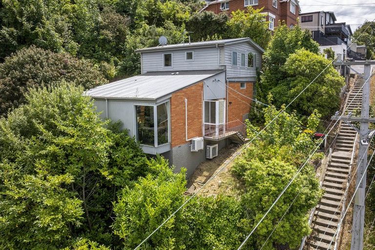 Photo of property in 126 Queen Street, North Dunedin, Dunedin, 9016