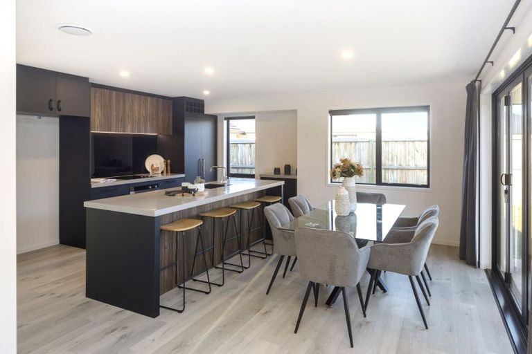 Photo of property in 73 Lady Isaac Drive, Rolleston, 7615