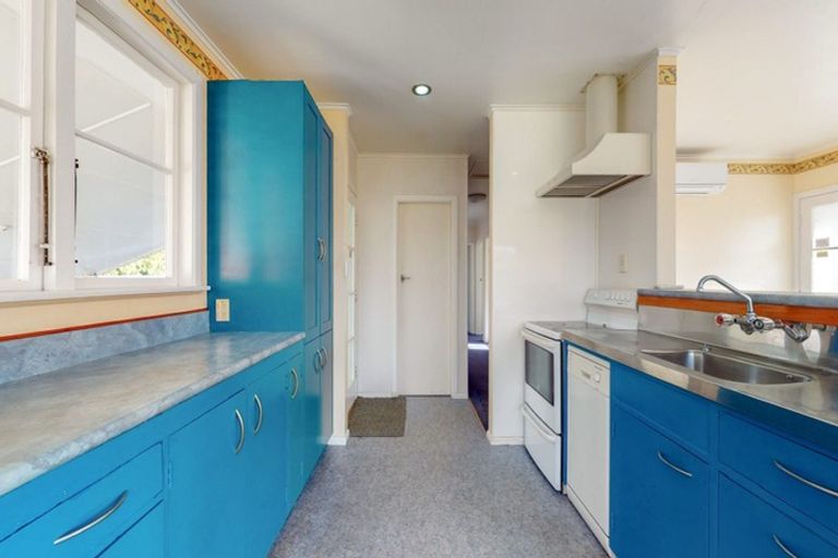 Photo of property in 73 Hikurangi Street, Trentham, Upper Hutt, 5018