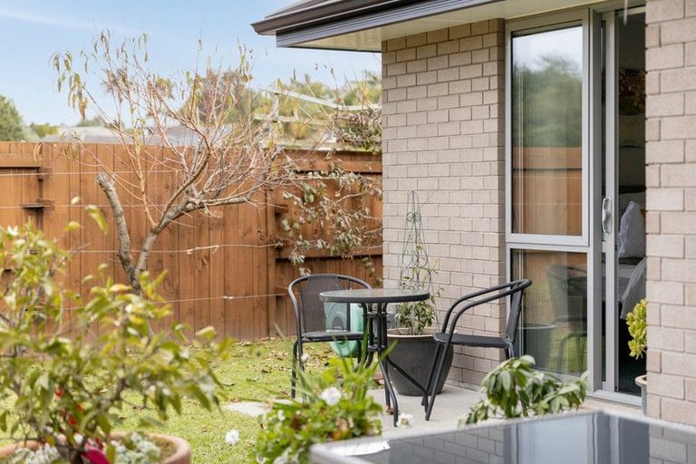 Photo of property in 56 Fairfax Crescent, Pyes Pa, Tauranga, 3112