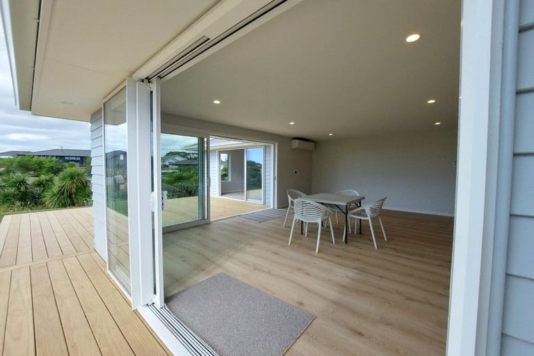 Photo of property in 11b James Drive, Bell Block, New Plymouth, 4312