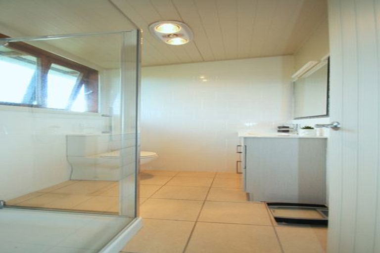 Photo of property in 66 Koutunui Road, Athenree, Katikati, 3177