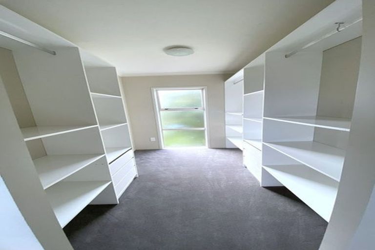 Photo of property in 12 Neaptide Close, Red Beach, 0932