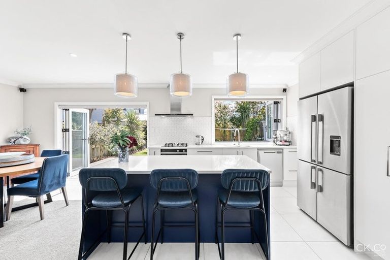 Photo of property in 41 Epuni Street, Hutt Central, Lower Hutt, 5011