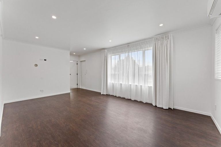 Photo of property in 11 Avon Place, Springvale, Whanganui, 4501