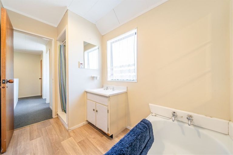 Photo of property in 8 Mchattie Lane, Clouston Park, Upper Hutt, 5018