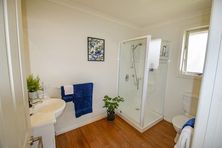 Photo of property in 32 Sunhaven Cove, Cromwell, 9310