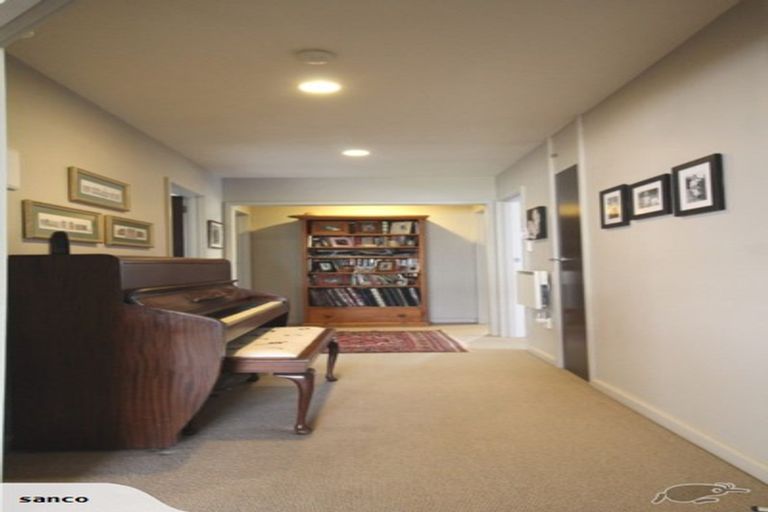 Photo of property in 502 King Street South, Hastings, 4122