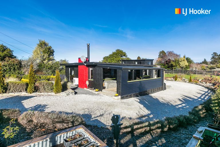 Photo of property in 81 Beach Street, Waikouaiti, 9510