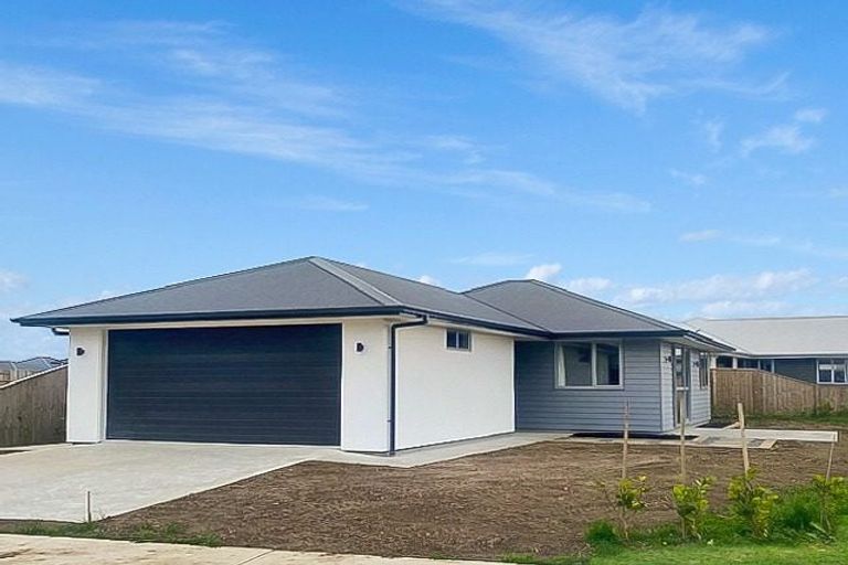 Photo of property in 2 Kereru Court, Marton, 4710