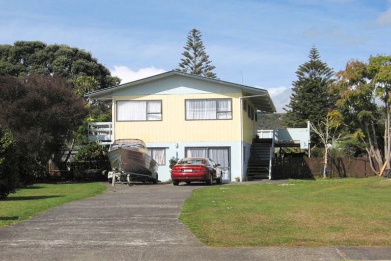 Photo of property in 100 Catherine Crescent, Whitianga, 3510