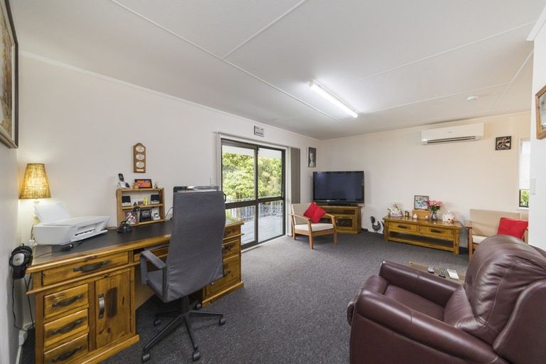 Photo of property in 15 Caroline Drive, Feilding, 4702
