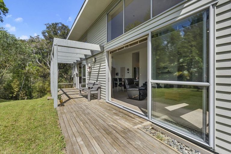 Photo of property in 10 Beach Street, Sandspit, Warkworth, 0982