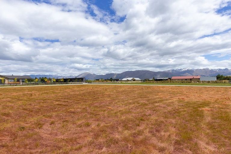 Photo of property in 8 Avlis Place, Twizel, 7901