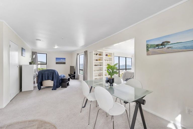 Photo of property in 88a Dowse Drive, Maungaraki, Lower Hutt, 5010