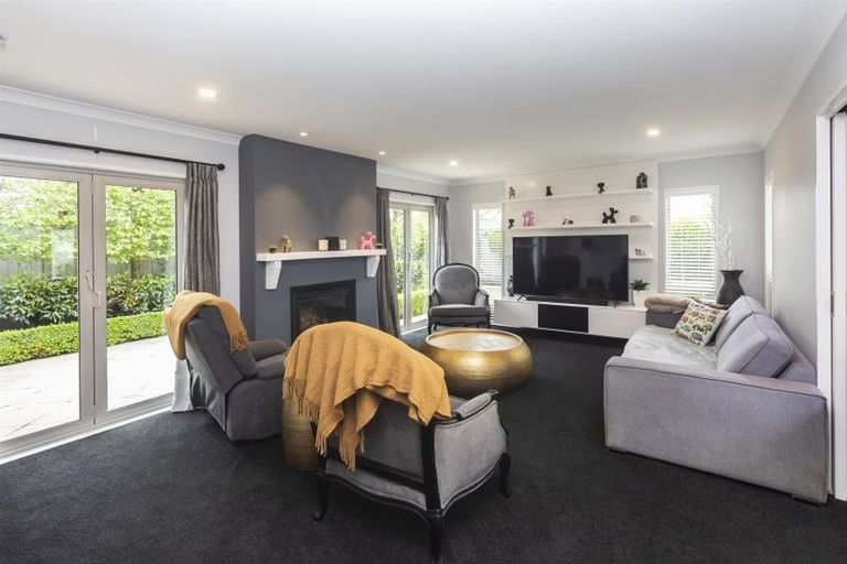 Photo of property in 36 Taylors Avenue, Bryndwr, Christchurch, 8052