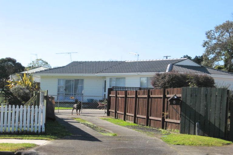 Photo of property in 8 Harrier Place, Papakura, 2110
