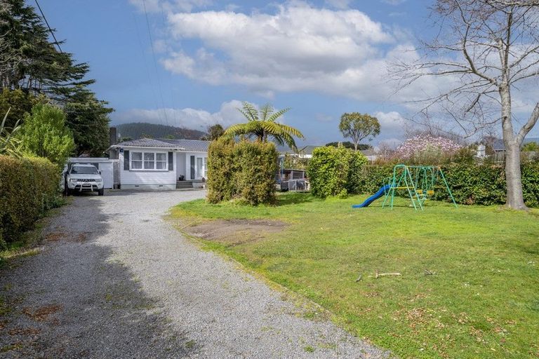 Photo of property in 148 Arawhata Road, Paraparaumu, 5032