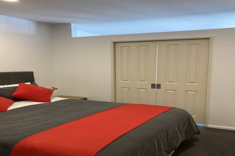 Photo of property in Atrium Towers, 6a/154 The Terrace, Wellington Central, Wellington, 6011