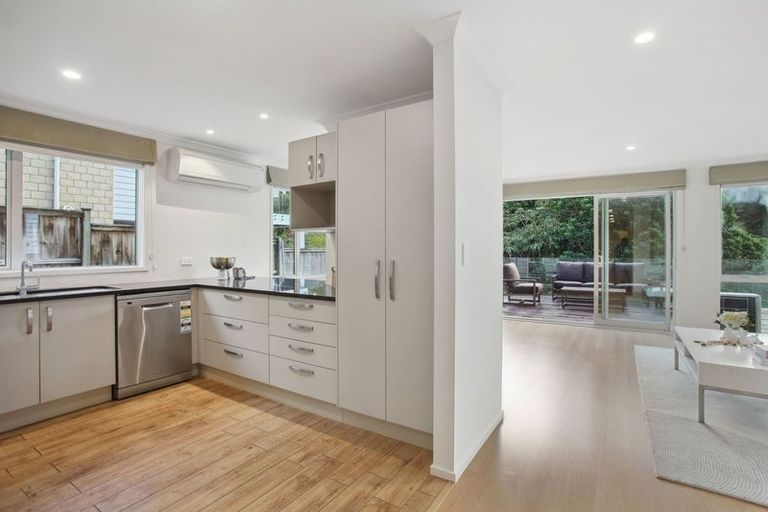 Photo of property in 202j Mellons Bay Road, Mellons Bay, Auckland, 2014