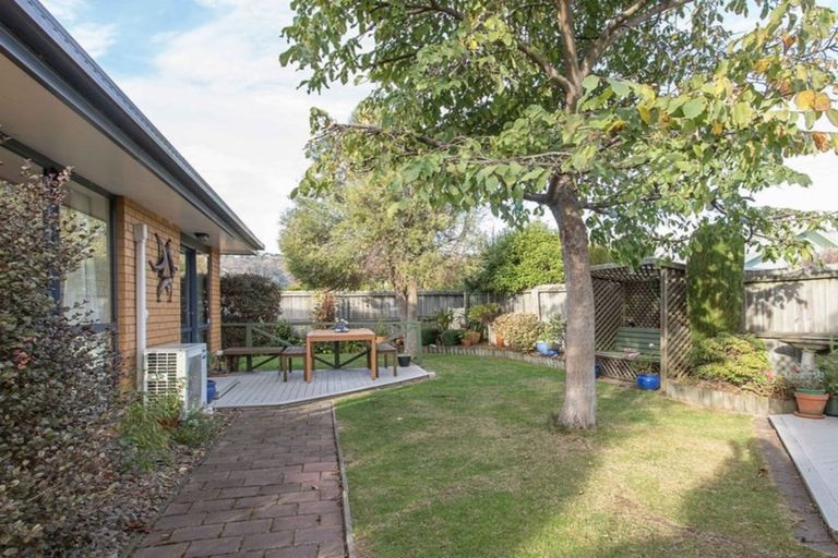 Photo of property in 65 Mauger Drive, Heathcote Valley, Christchurch, 8022