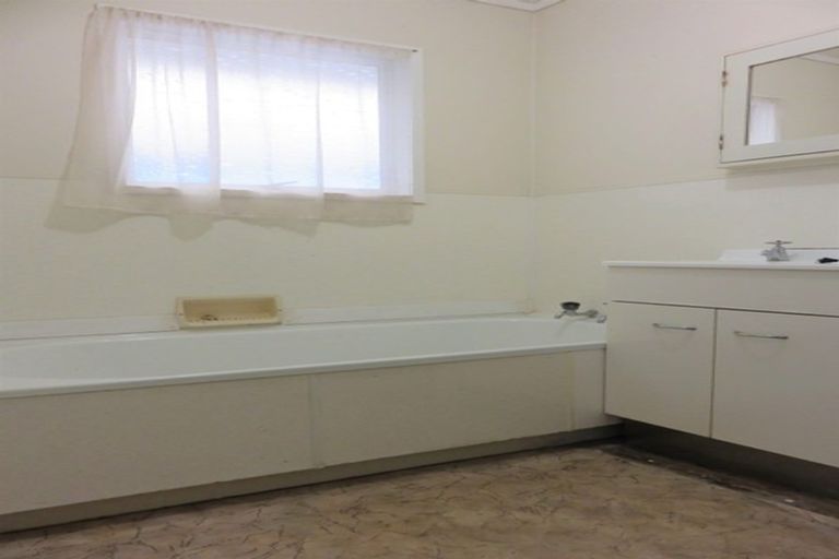 Photo of property in 112 Ranfurly Street, Dargaville, 0310