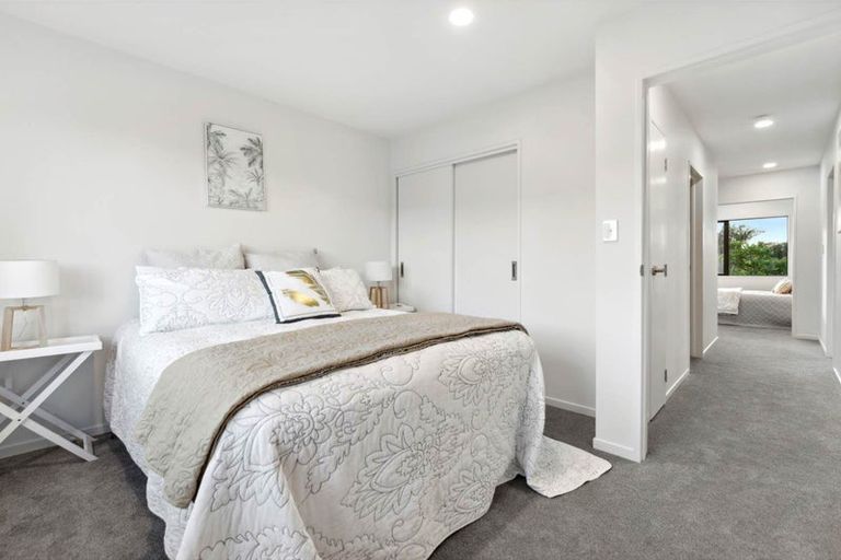 Photo of property in 7 Wilbur Place, Pakuranga Heights, Auckland, 2010