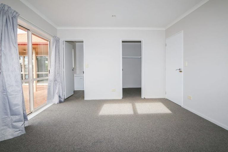 Photo of property in 183 Old Farm Road, Hamilton East, Hamilton, 3216