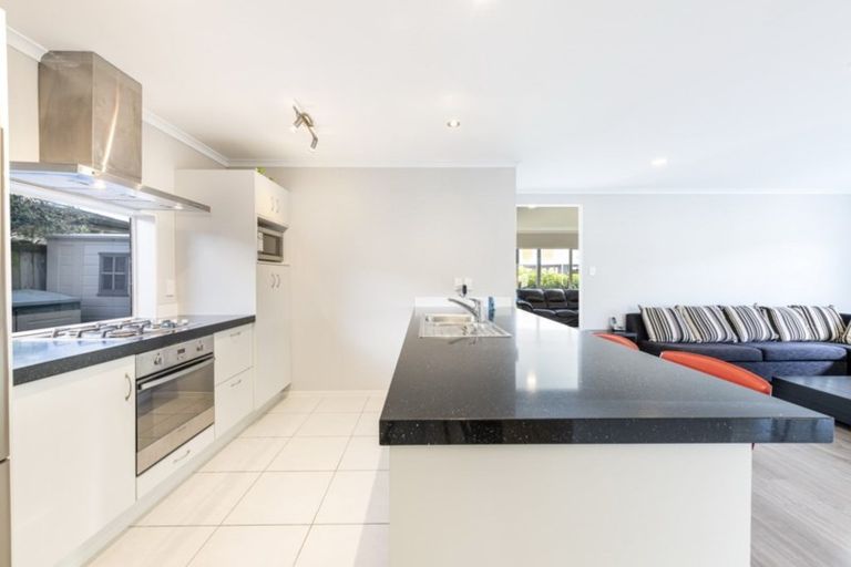 Photo of property in 14 Montanez Drive, Flat Bush, Auckland, 2019