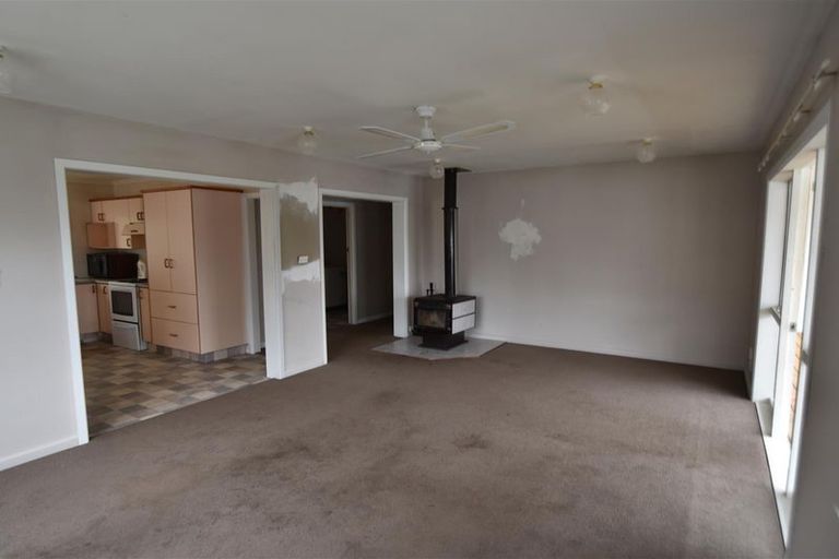 Photo of property in 35 Jollie Road, Twizel, 7901