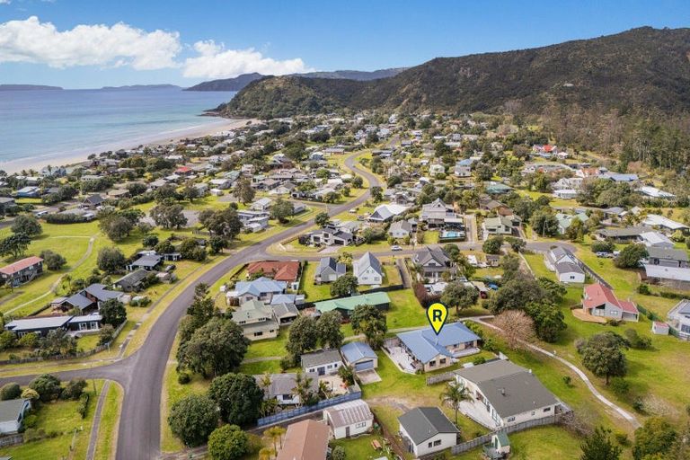Photo of property in 136 Waimaire Avenue, Matarangi, Whitianga, 3592