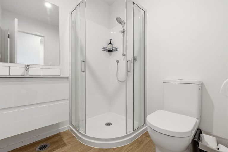 Photo of property in 5/694 Whangaparaoa Road, Stanmore Bay, Whangaparaoa, 0932